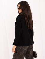 Czarny damski sweter basic z golfem