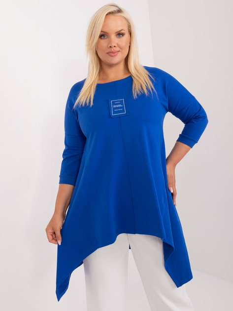 Kobaltowa asymetryczna bluzka plus size z naszywką