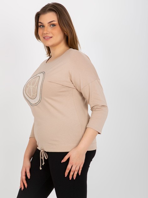 Beżowa damska bluzka plus size z aplikacją i ściągaczem